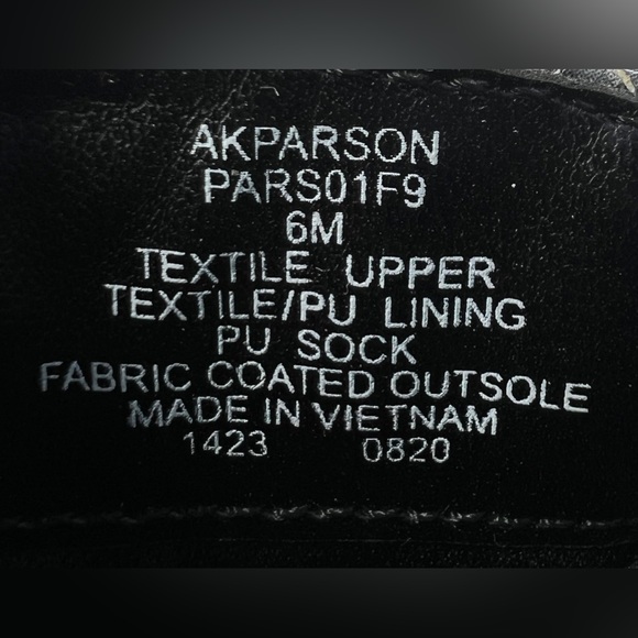 Anne Klein Size 6M Women’s Parson Block-Heel Ankle Boot Shoes Grey Animal Print - Picture 9 of 10